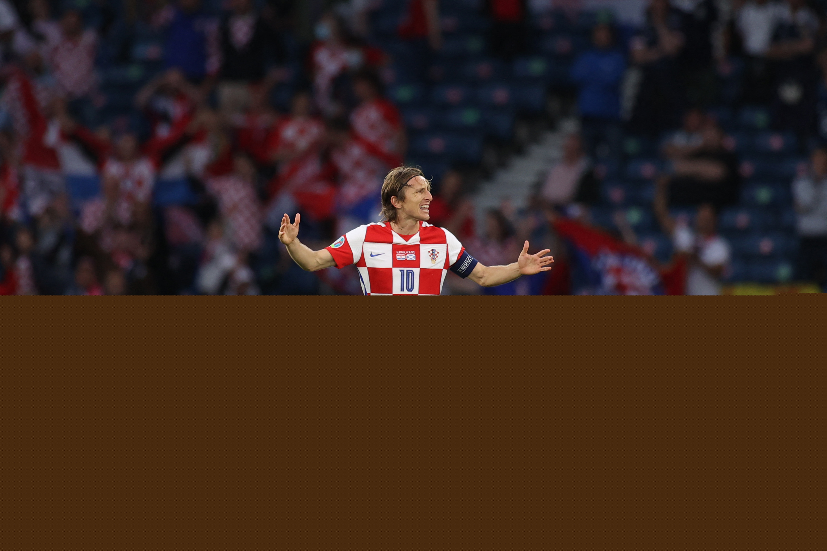 维尼修斯：主场作战目标就是赢球，相信加西亚能帮助球队取胜