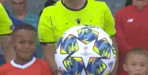 他是从谷底往上爬的那种人