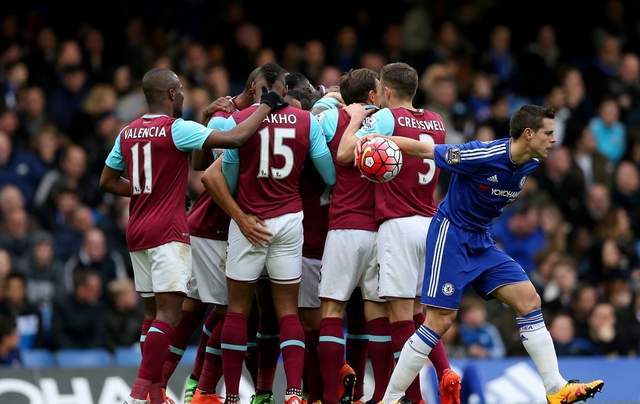 英媒：费迪南德称卢克-肖在曼联有重要地位，他需要证明自己