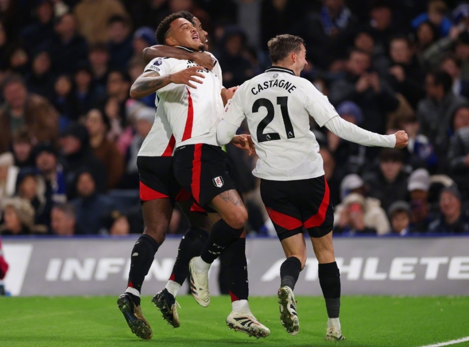 球队连胜势头强劲，排名稳步上升